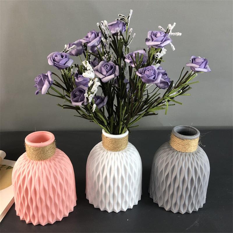 Moderne Blumenvase aus Keramikimitat - Miseru